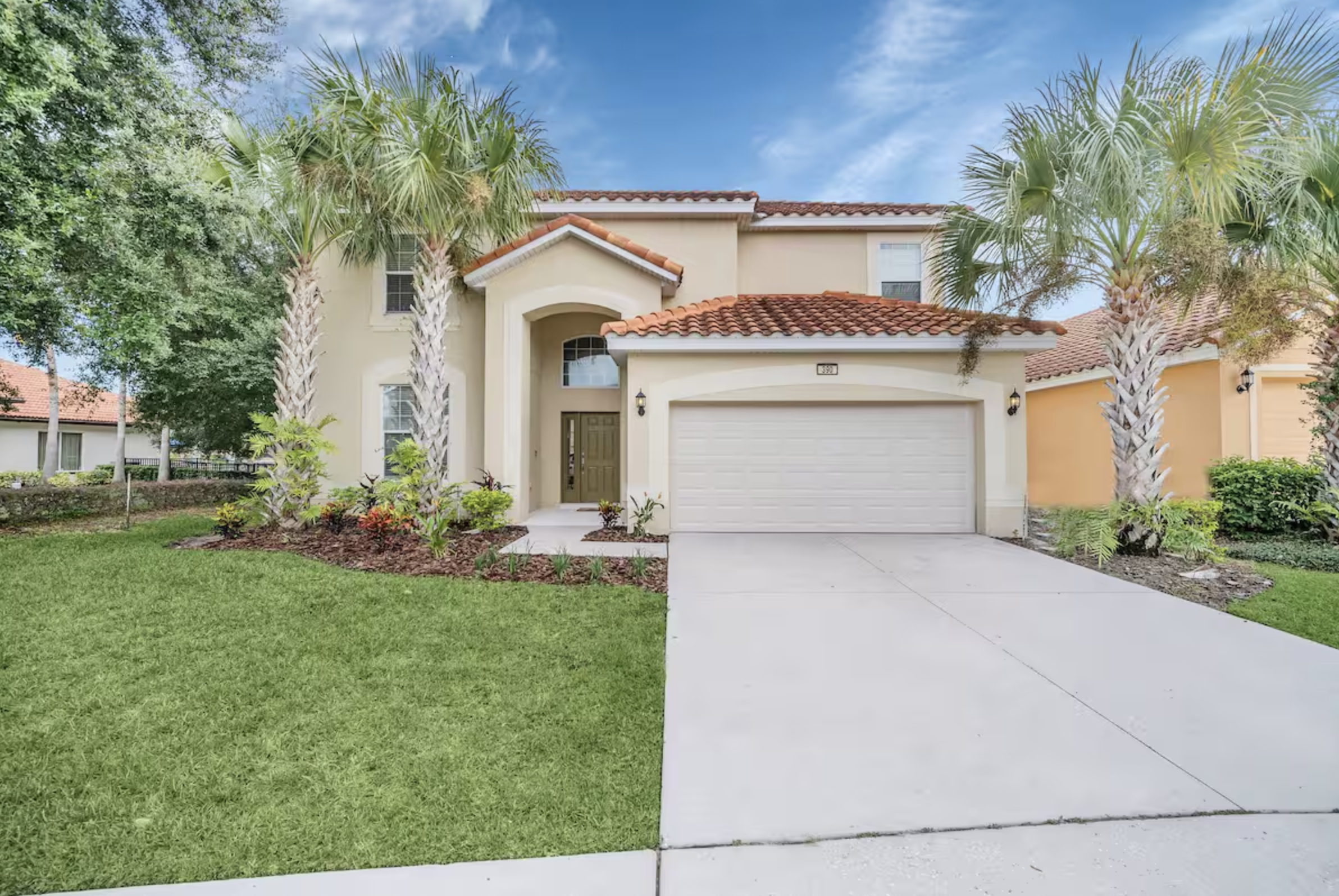 Lg Lakeview Pool home 6 bdrm sleeps 12 grill 390